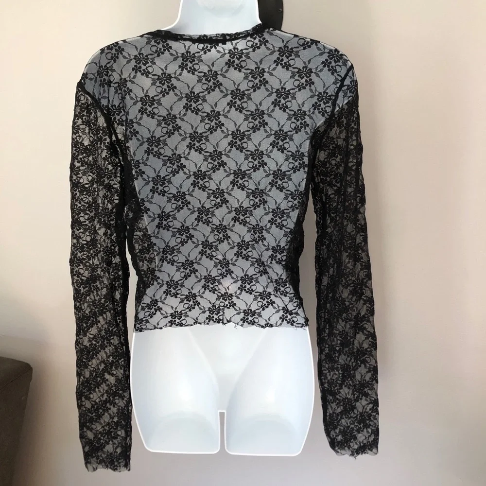 Zara Trafaluc lace sheer long sleeve cropped embroidered shirt